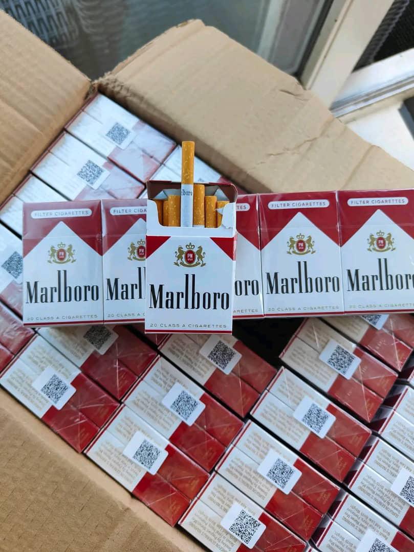 Buy Marlboro Red King Size - 20 Cigarettes - Image 2