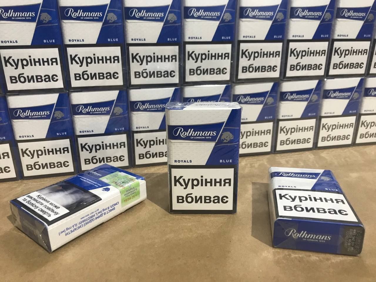 Cigarette Rothmans — A Timeless Union of Craft & Grace